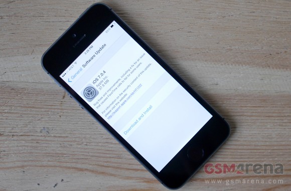 gsmarena 001 1 | facetime | IOS Update : Apple ปล่อย IOS 7.0.4 มาแก้บั๊ก Facetime แล้ววันนี้