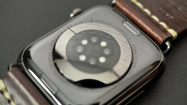 APple Watch Series 9 back 5 xl | apple | การตรวจจับออกซิเจนในเลือดของ Apple Watch มีส่วนช่วยชีวิตเด็กชายวัย 14 ขณะช็อคจากความสูงระดับ 14,000 ฟุต